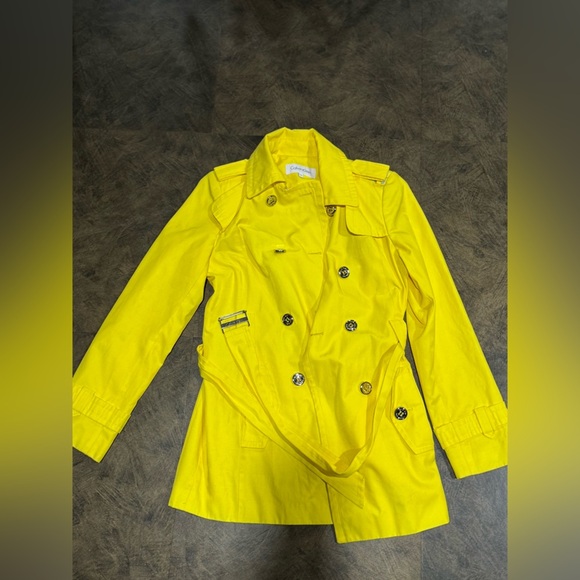 Michael Kors Jackets & Blazers - Women’s Michael Kors yellow coat. Size xs